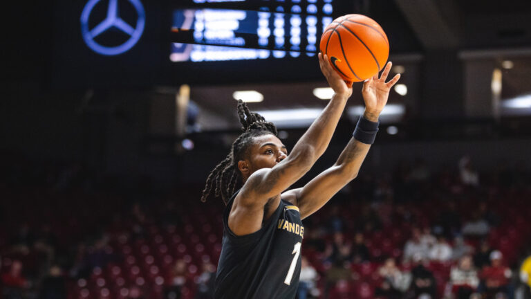 Kentucky at Vanderbilt (+3.5) - Saturday at 2:30 p.m. ET