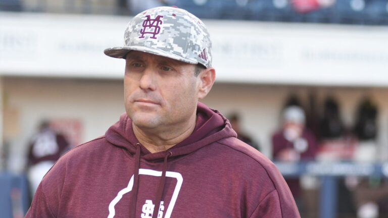 18) Mississippi State Bulldogs