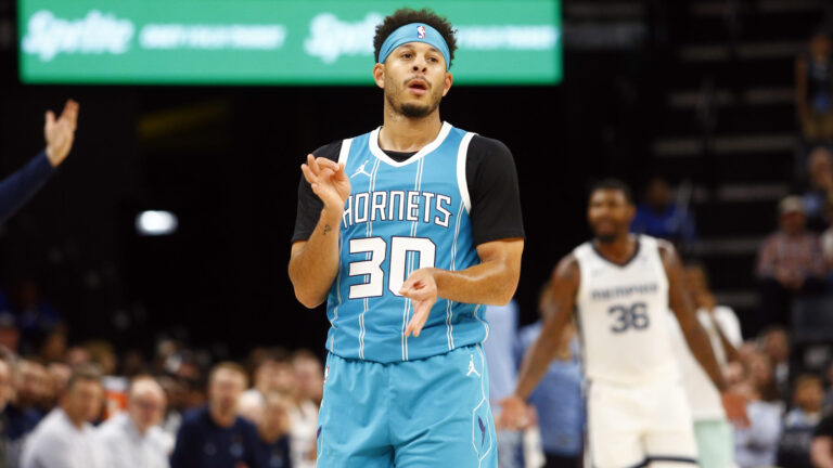 4) Seth Curry, Charlotte Hornets