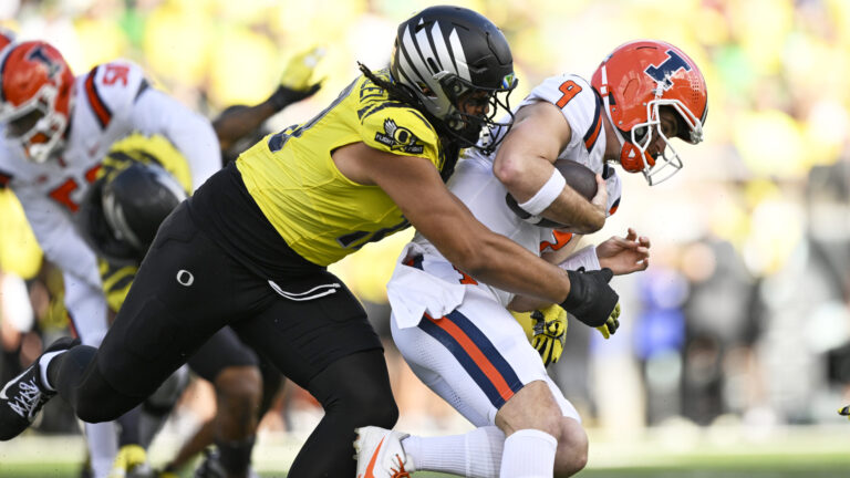 9. Matayo Uiagalelei - Oregon Ducks