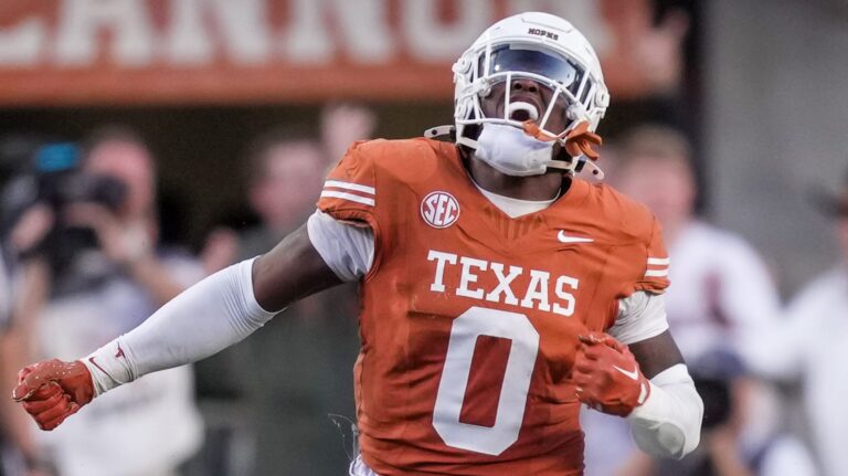 1. Anthony Hill Jr., Texas