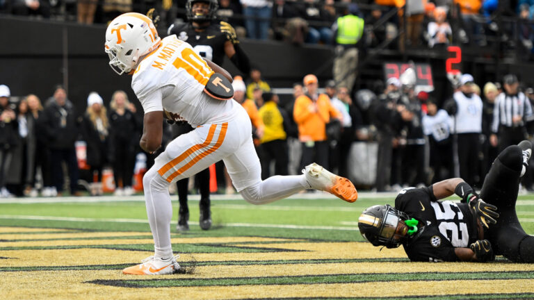 27. Mike Matthews - WR - Tennessee Volunteers