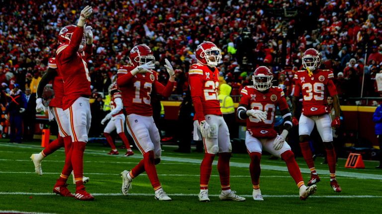 16) Kansas City Chiefs Defense - 1 Regular Season Touchdown