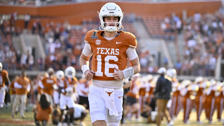 Quarterfinal Matchup: No. 9 Alabama vs. No. 1 Texas