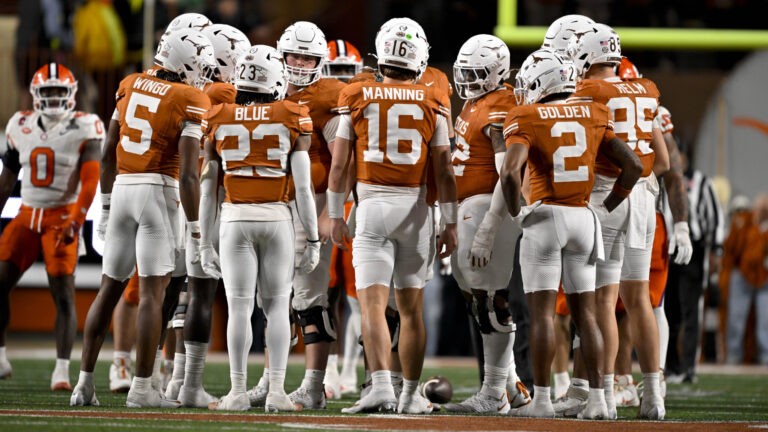 Semifinal Matchup: No. 5 Oregon vs. No. 1 Texas