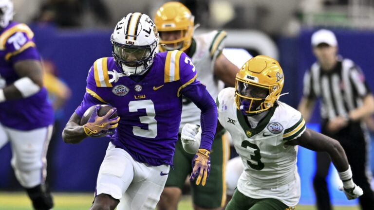 16. Chris Hilton - WR - LSU Tigers