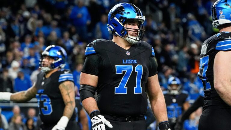 25. Kevin Zeitler, G (Lions)
