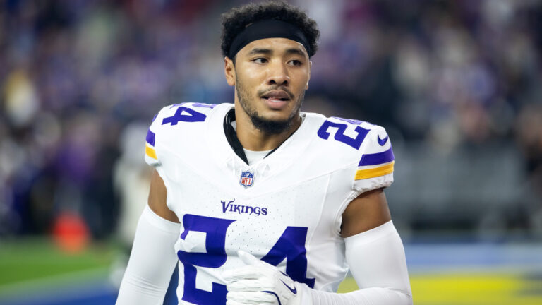 30. Camryn Bynum, S (Vikings)