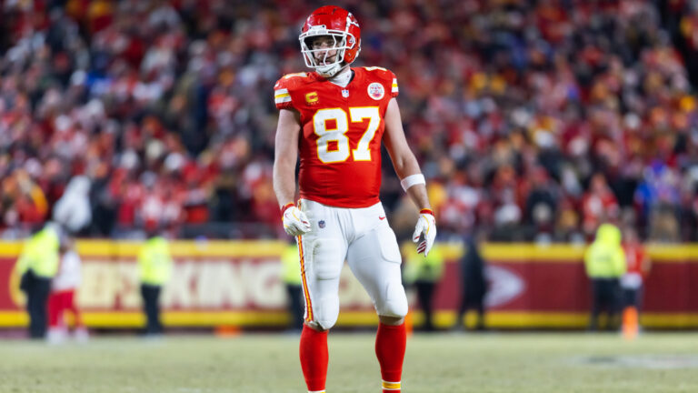 Travis Kelce Won't Propose to Taylor Swift