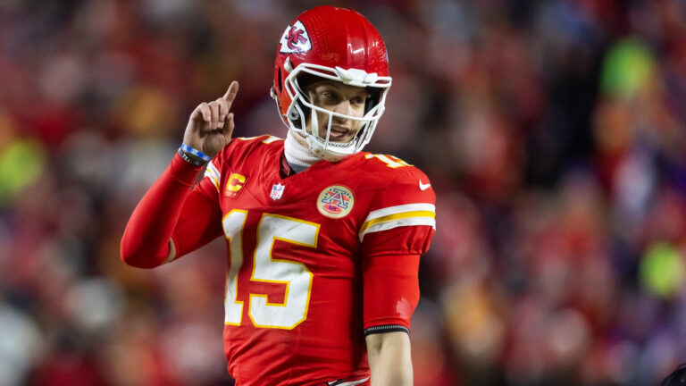 3. Either QB to Catch a Pass From Any Player +2100