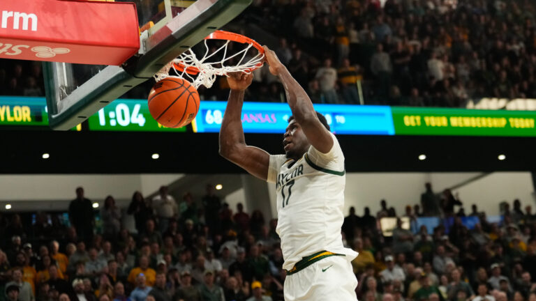 15) Baylor Bears
