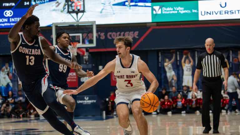 31) Saint Mary's Gaels