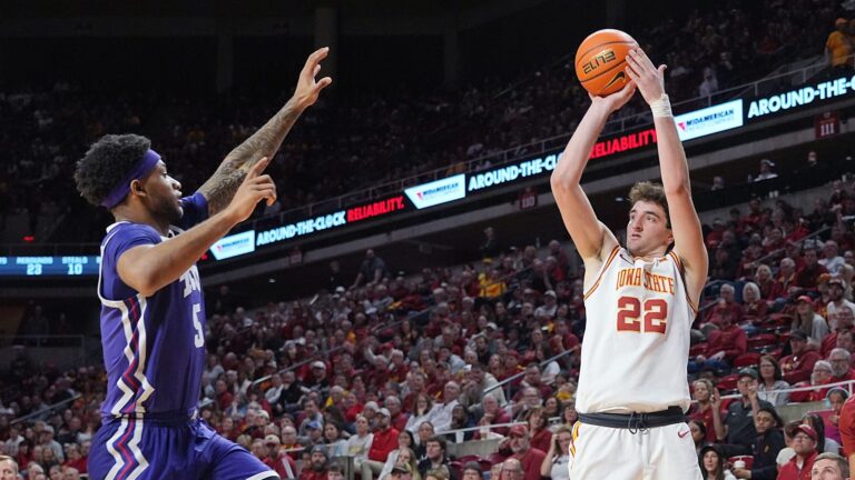 15) Iowa State Cyclones