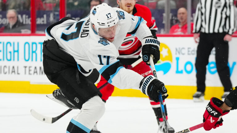 Nick Bjugstad
