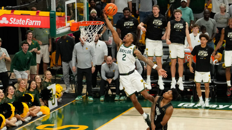 18) Baylor Bears