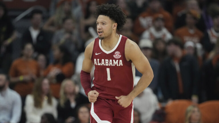 6) Alabama Crimson Tide