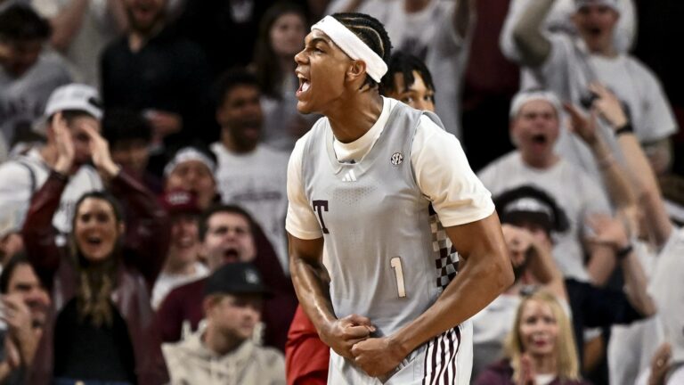 10) Texas A&M Aggies