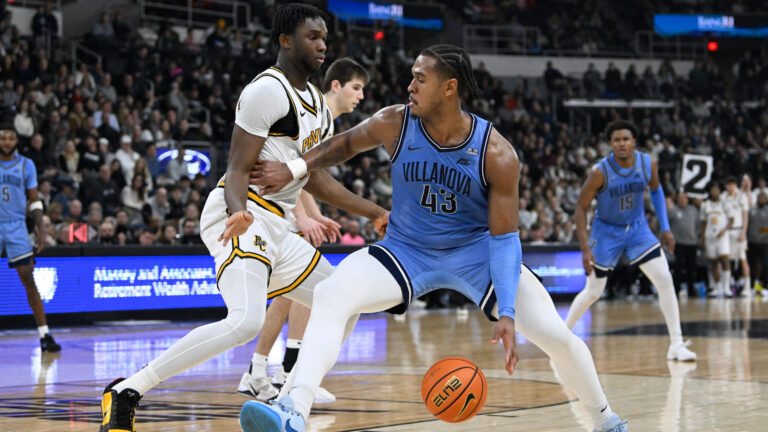Villanova Wildcats vs. UConn Huskies
