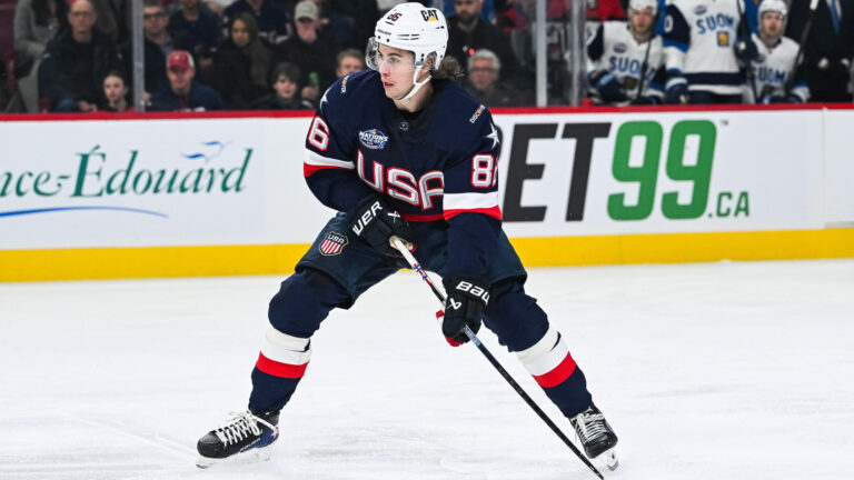 Jack Hughes +290