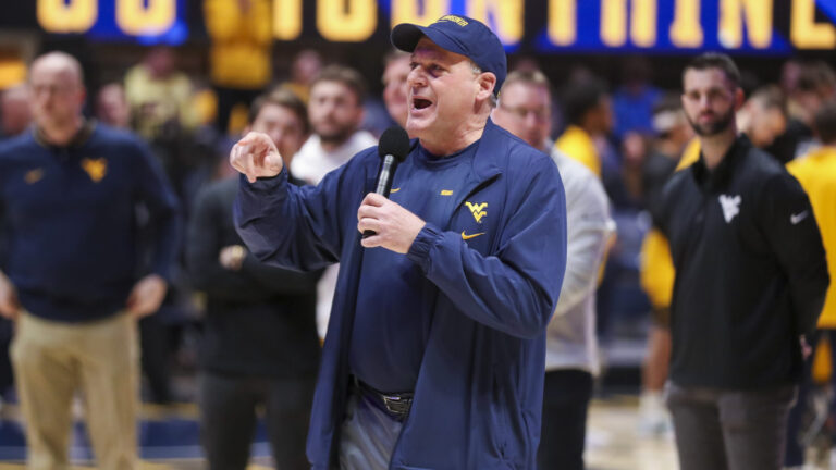 29. West Virginia Mountaineers