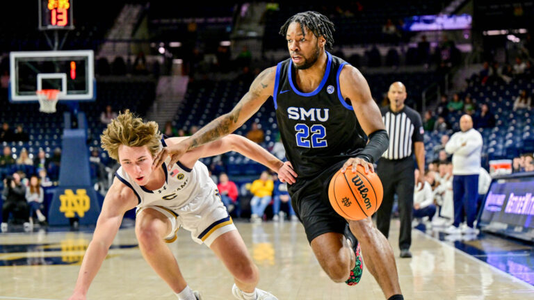 38) SMU Mustangs