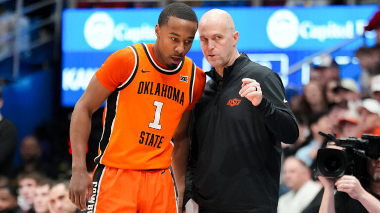 (8) Iowa State Cyclones vs Oklahoma State Cowboys