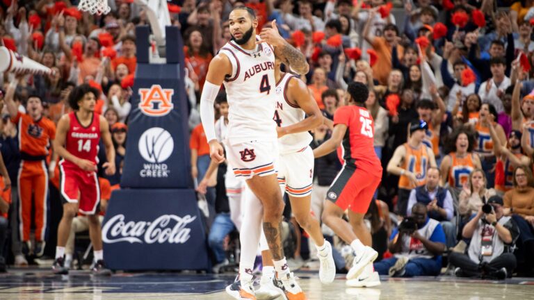 3) Auburn Tigers