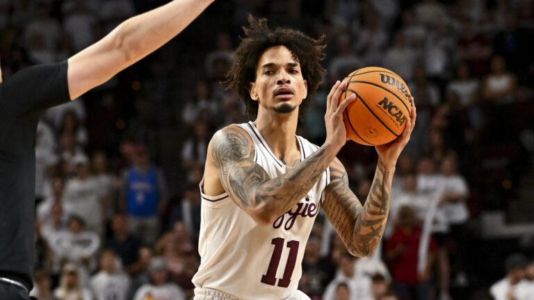 (12) Texas A&M Aggies vs (3) Florida Gators