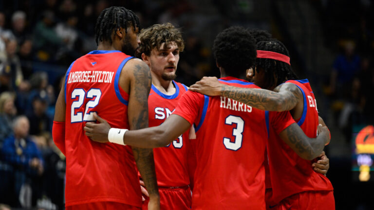 40) SMU Mustangs