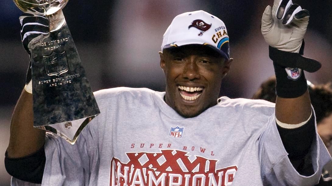 5. Dexter Jackson (S, Tampa Bay Buccaneers) - Super Bowl XXXVII