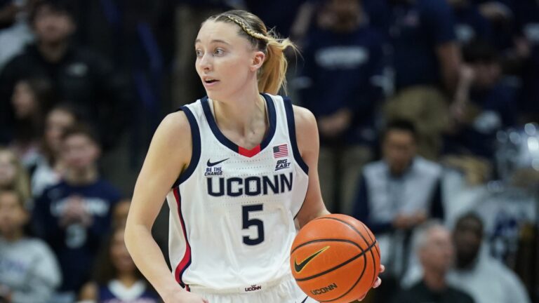 1. PG/SG Paige Bueckers, UConn