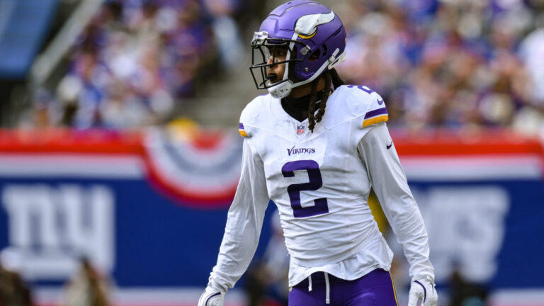 65. Stephon Gilmore, CB