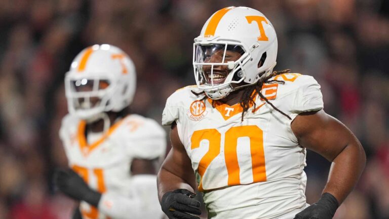 25) Bryson Eason, Tennessee