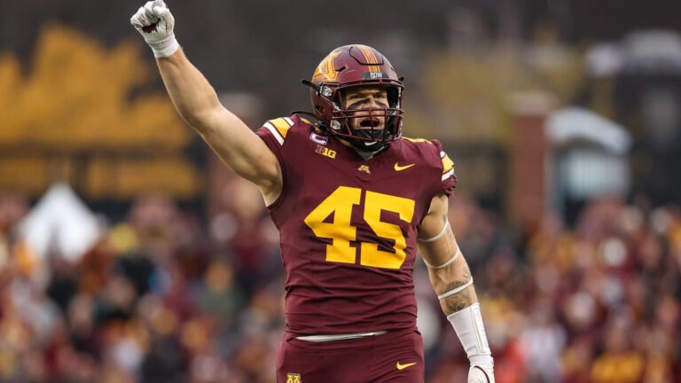 15. Cody Lindenberg - Minnesota Golden Gophers