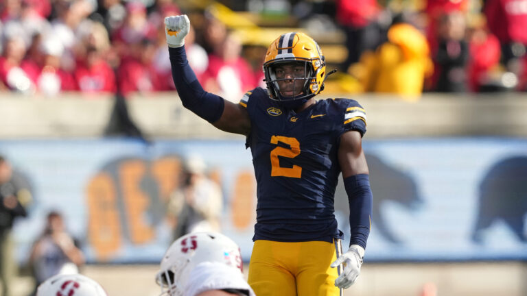 24) Craig Woodson, California