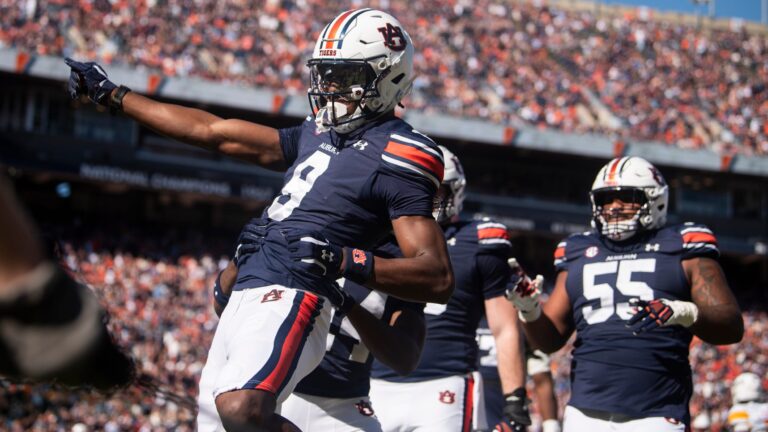 33. Cam Coleman