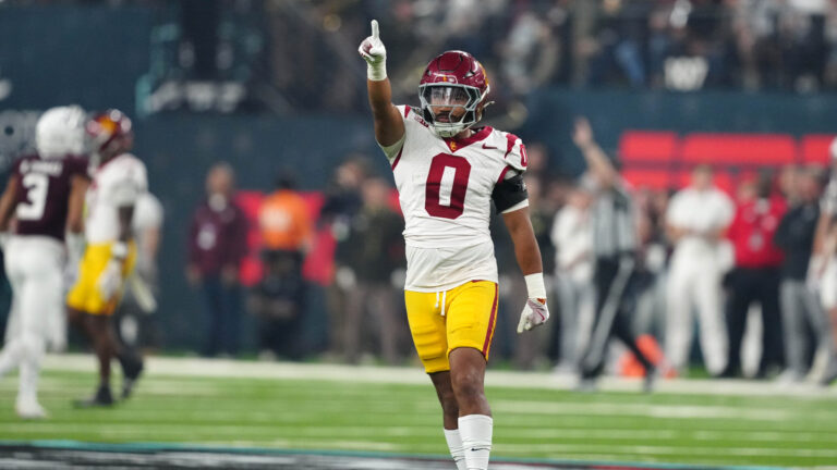 25) Akili Arnold, USC