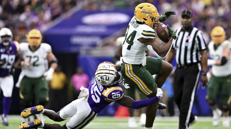 28. Josh Cameron - Baylor Bears