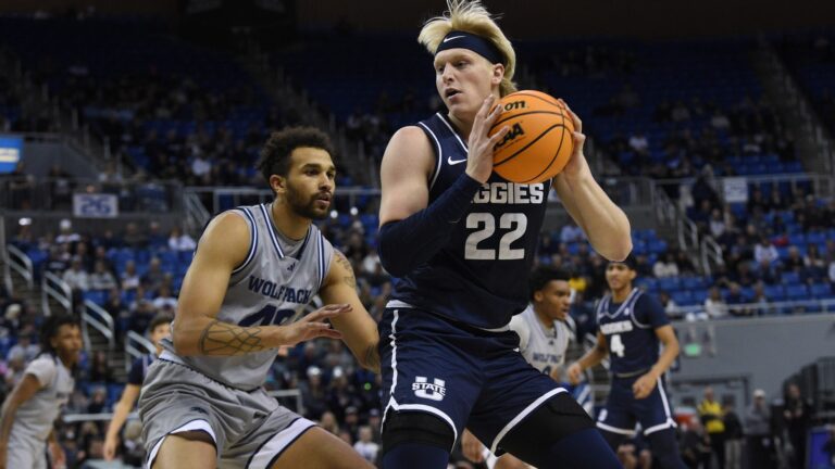 Midwest Region - (10) Utah State Aggies