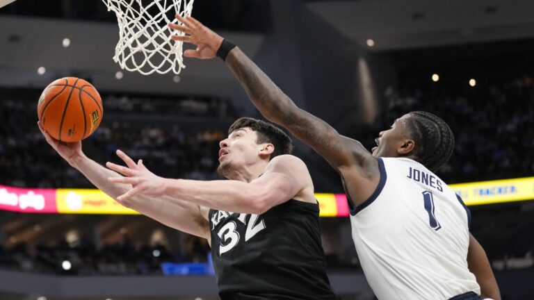 Quarterfinal: (5) Marquette vs. (4) Xavier