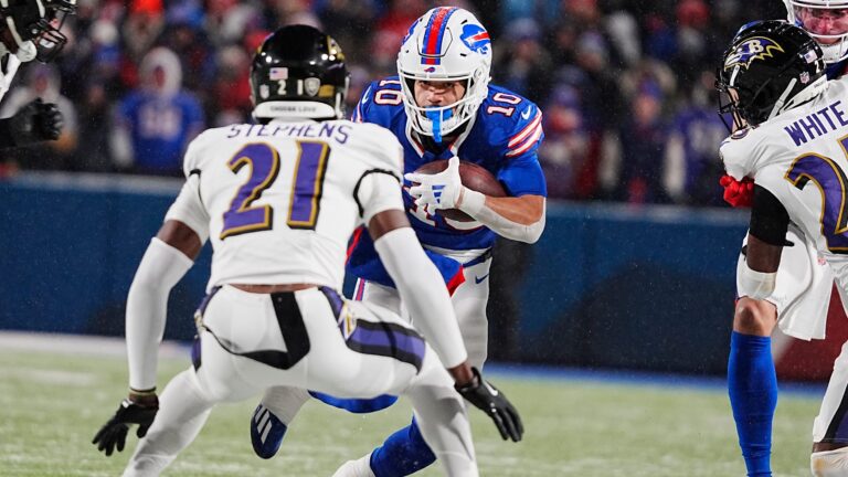 91. Brandon Stephens, CB