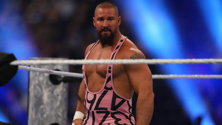Bron Breakker (c) vs Penta – Men’s Intercontinental Championship
