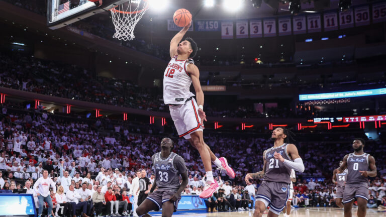 11) St. John's Red Storm