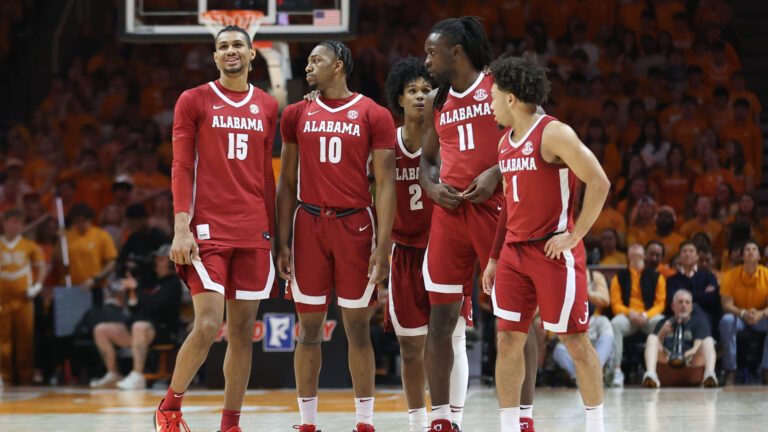 6) Alabama Crimson Tide