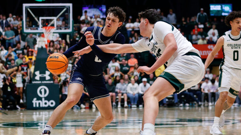 39) Utah State Aggies