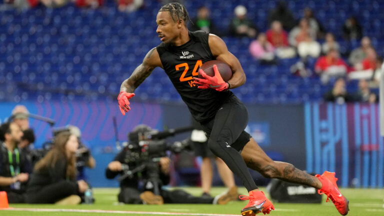 12. Tez Johnson - Oregon Ducks