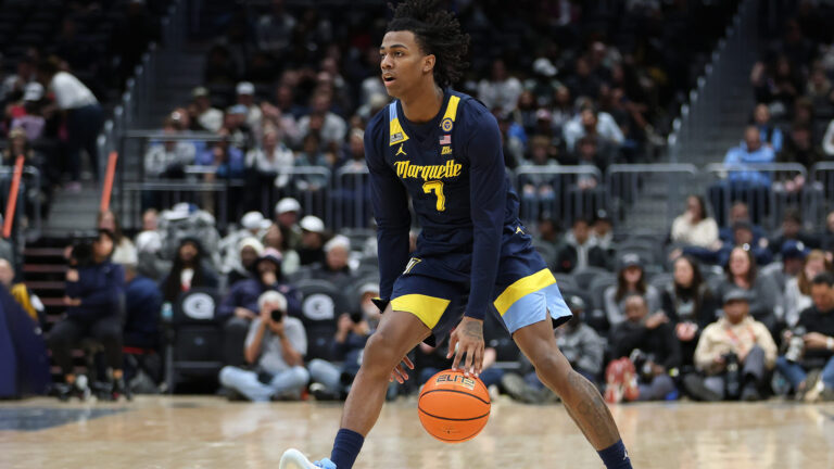 (21) Marquette Golden Eagles vs UConn Huskies