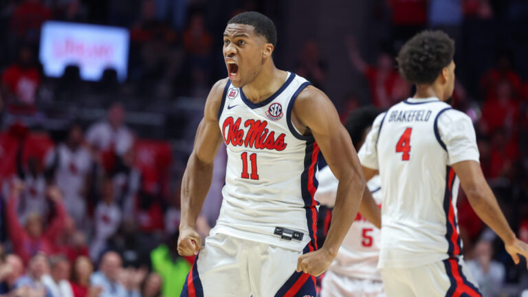 29) Ole Miss Rebels