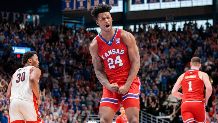 17) Kansas Jayhawks