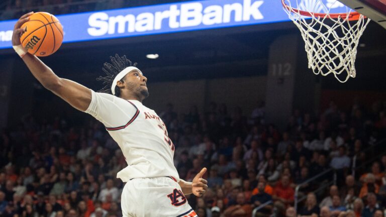 South Region First Round: (16) Alabama State vs. Auburn (1)